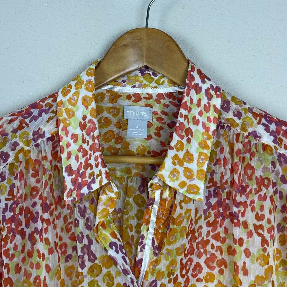 Chico's Sheer Button-Up Shirt Size 3 (16/18 XL) Red Orange Animal Print Long Sle - Picture 5 of 5